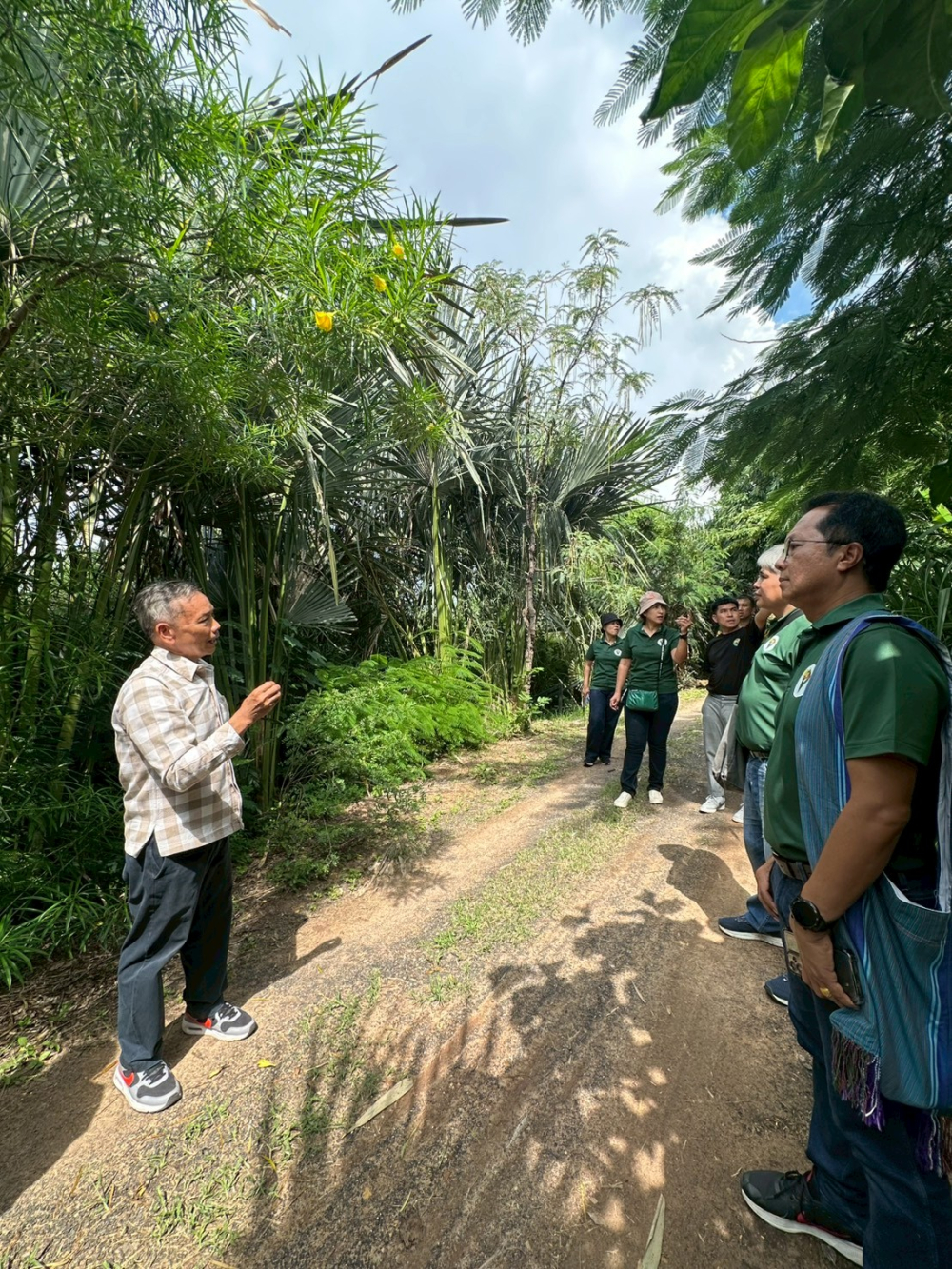 ชุมชนท่องเที่ยวบ้านไทยเบิ้ง จังหวัดลพบุรี