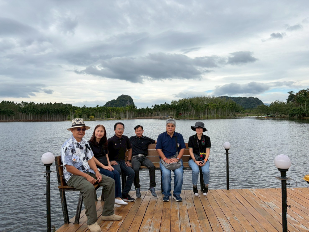 ชุมชนท่องเที่ยวบ้านเขาใหญ่ จังหวัดชลบุรี